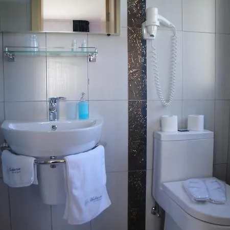 מלון Boutique Blumarin 3*