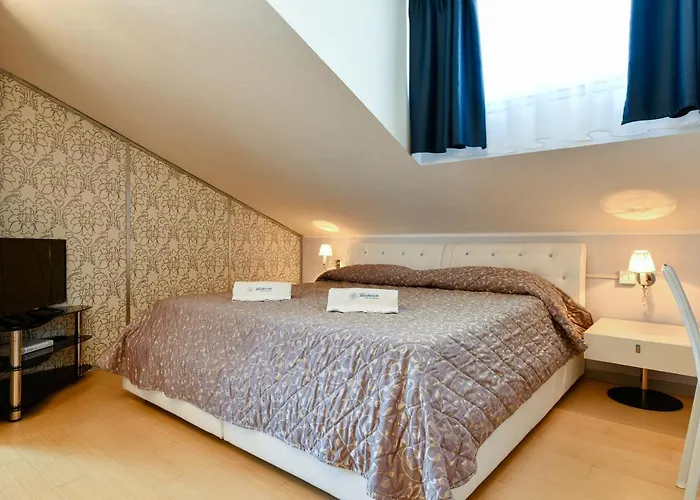 Blumarin 3*