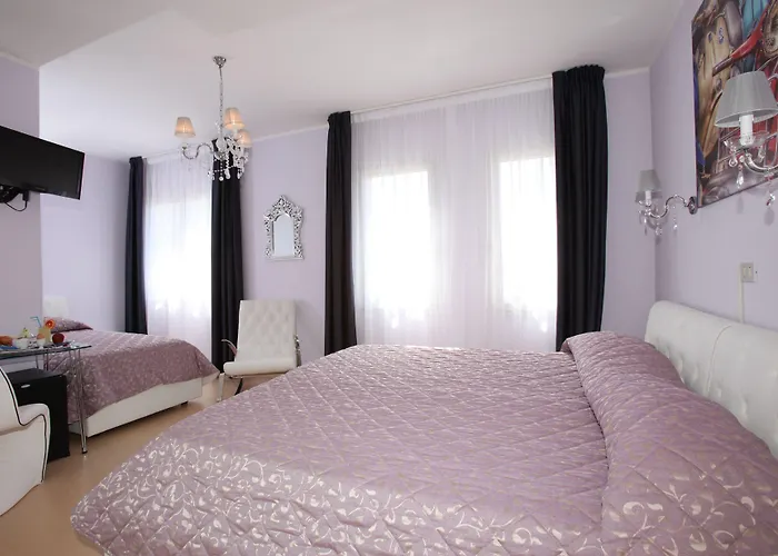 Blumarin Szálloda 3*